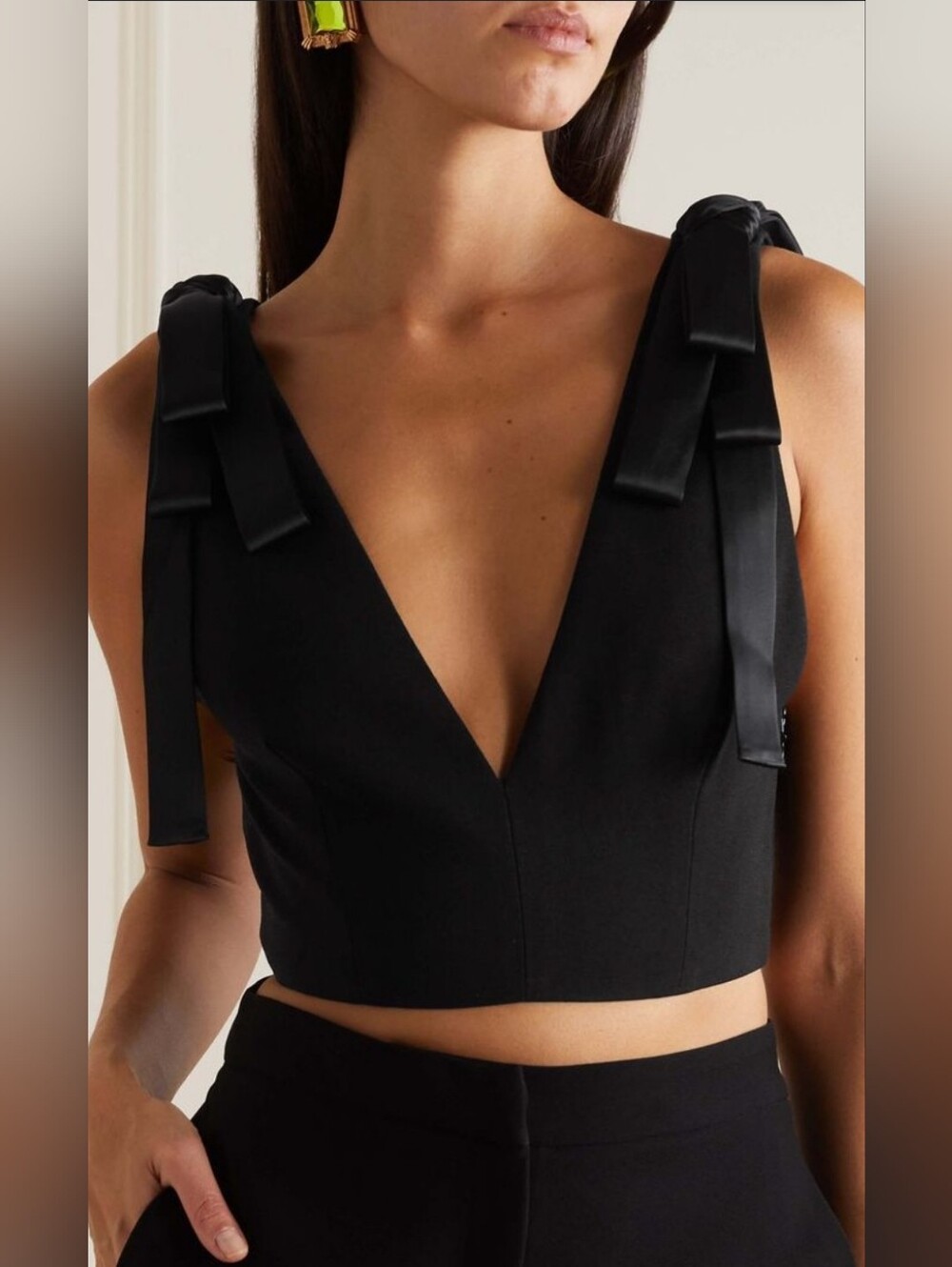 MONOT v-neck crop top Small